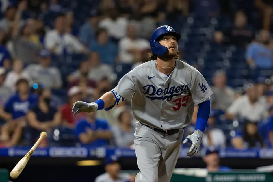 MLB Tuesday same game parlay (+933 odds): Los Angeles Dodgers vs San Diego Padres