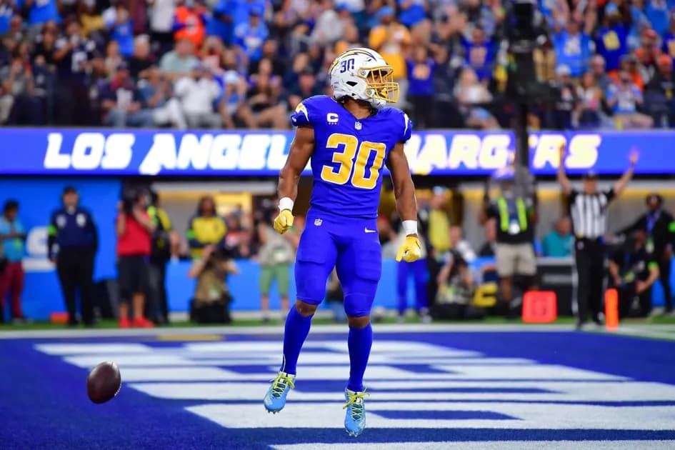 NFL Thursday Night Football Los Angeles Chargers vs Las Vegas Raiders Same Game Parlay: Trust Austin Ekeler at +2834 odds