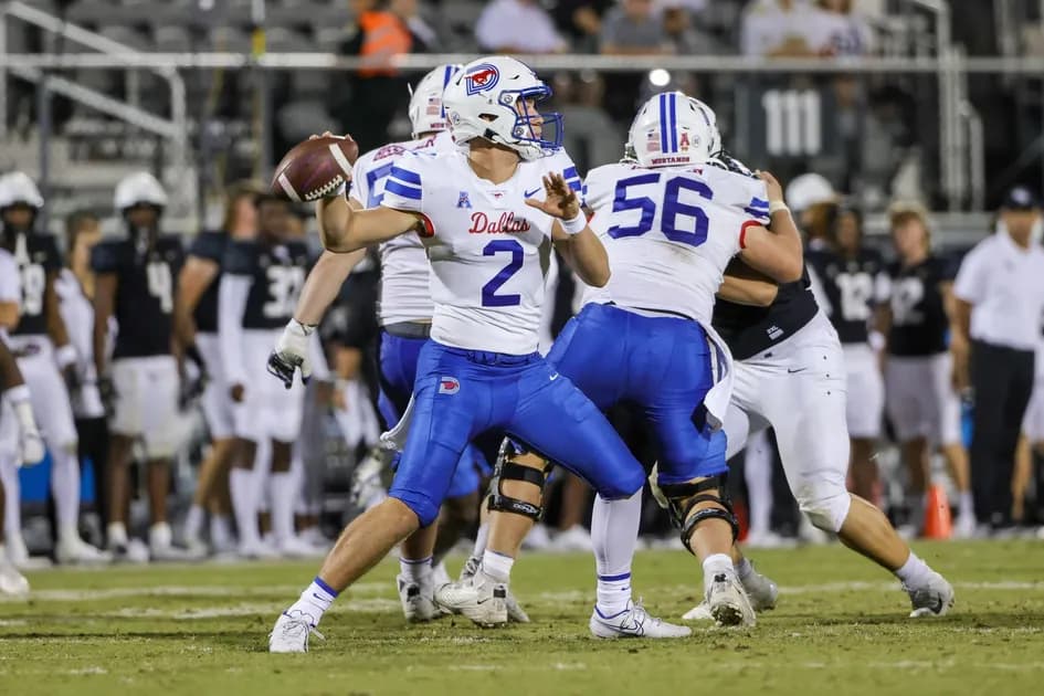 College football SMU Mustangs vs Temple Owls Same Game Parlay picks: Preston Stone takes to the air at +1081 odds