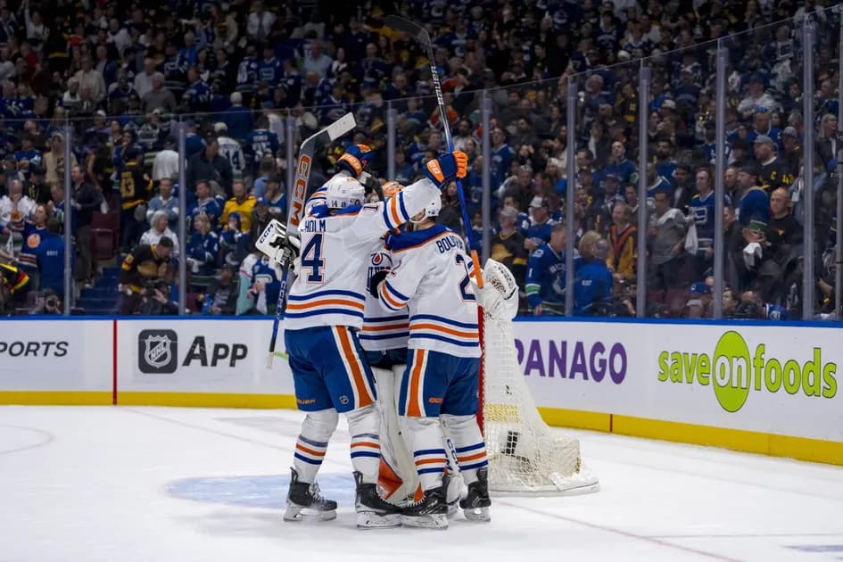 FanDuel bonus code wins $200 reward: Bet $5 on Oilers vs Panthers Game 7
