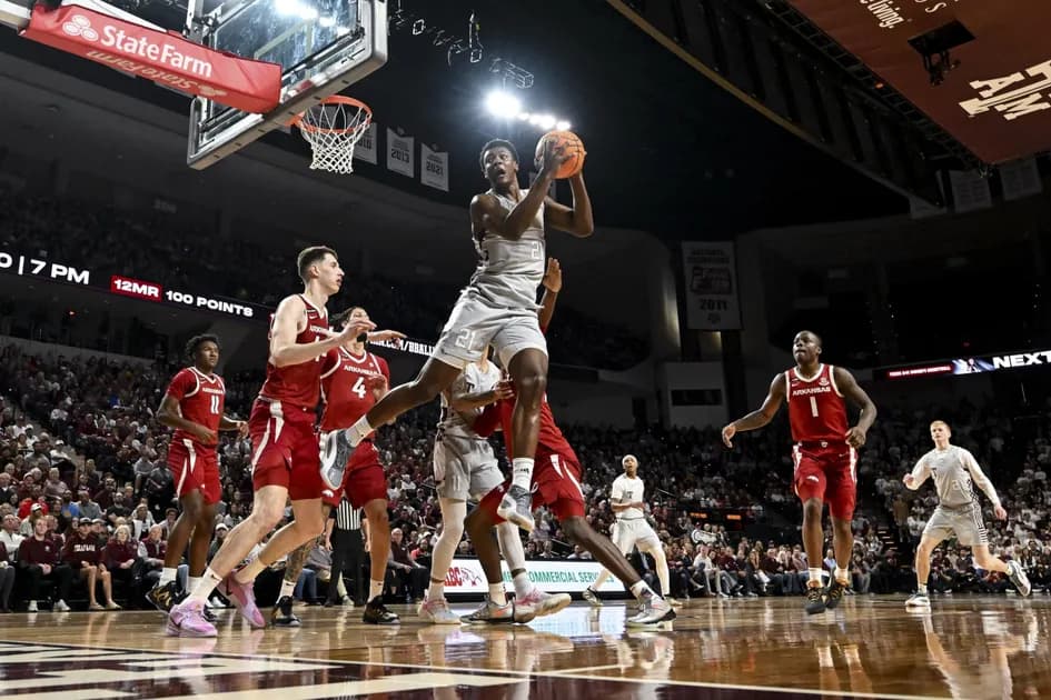 College Basketball Best Bets for Tuesday, 2/18: Texas A&M overpowers Mississippi State
