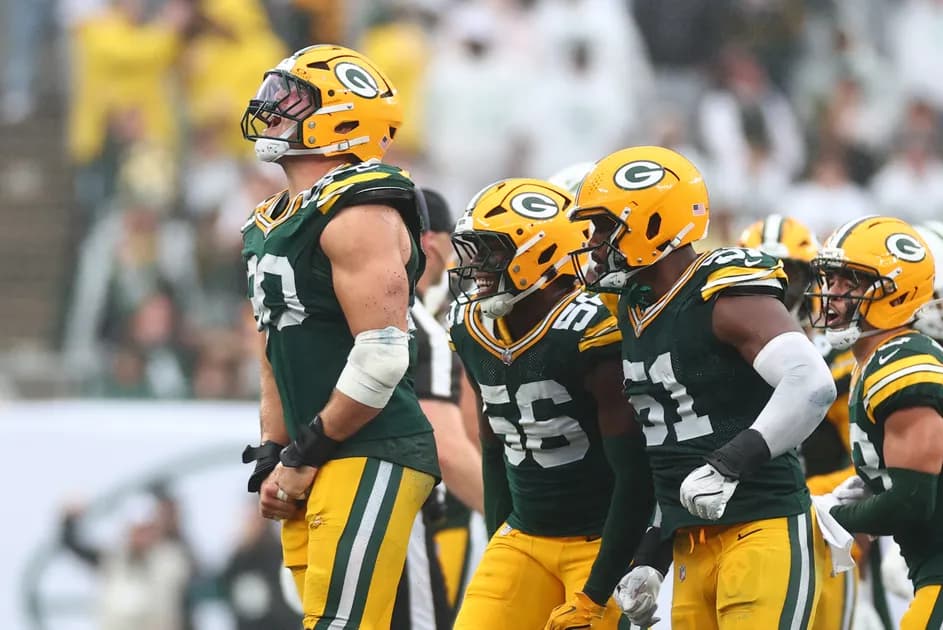 Panthers vs Packers Predictions, Picks, Odds & Betting Guide