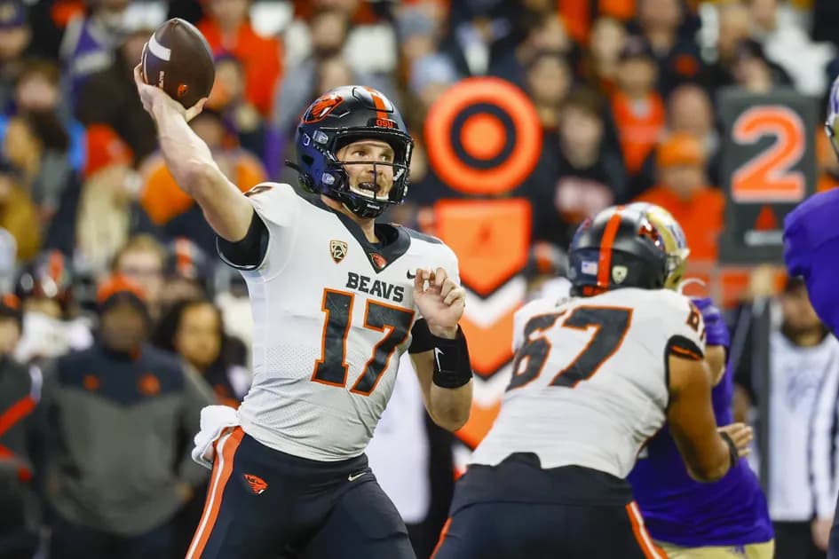 College Football Bowl Games parlay at mega +1352 odds for Friday, 12/29: Leave it to Beavers