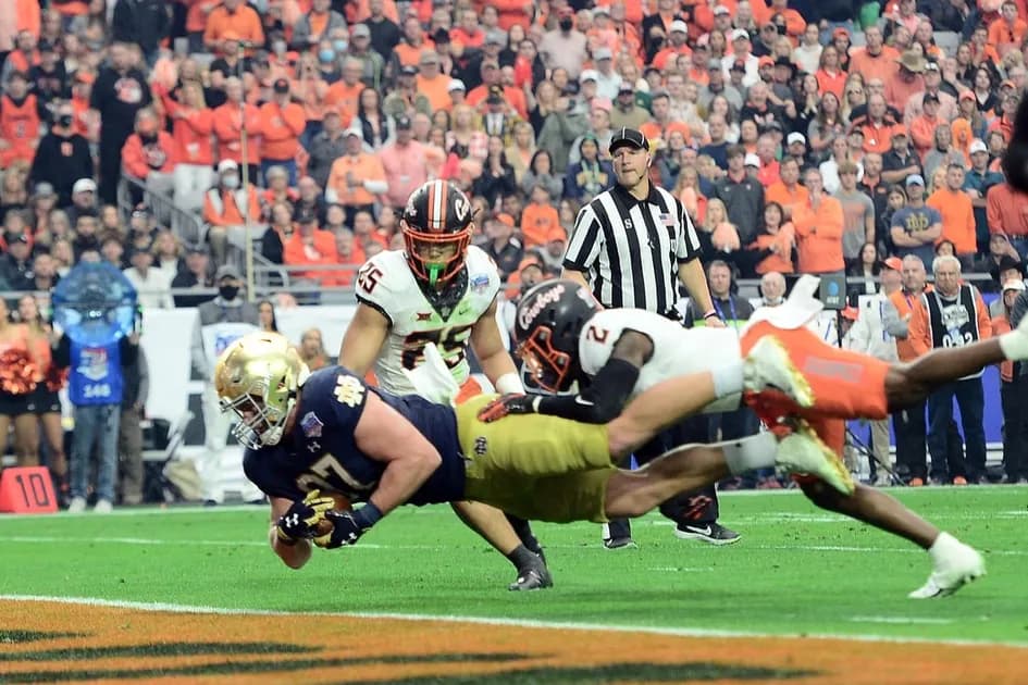 Notre Dame Football - Fighting Irish 2022 season preview, predictions & best bets