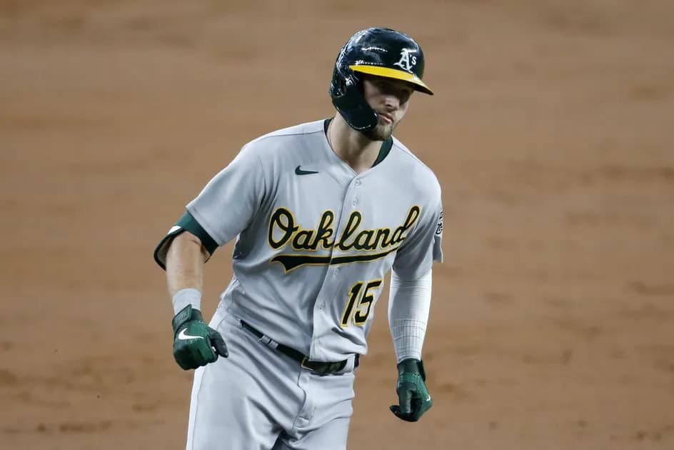 Four-pick cross-sport parlay for Saturday (+703 odds): UFC, MLB and MLS picks