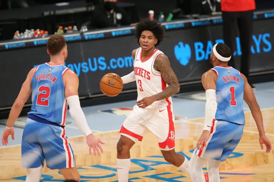 Best NBA player props for Tuesday's slate: Can Kevin Porter lead Houston?