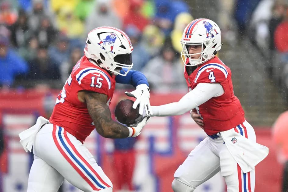 NFL Thursday Night Football New England Patriots vs Pittsburgh Steelers Same Game Parlay: Ezekiel Elliott can provide at least some kind of offense at +901 odds