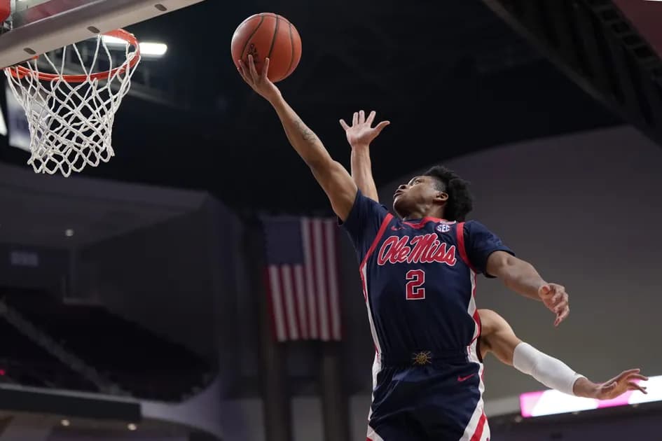 DraftKings promo for March Madness awards $200: Ole Miss vs Iowa State