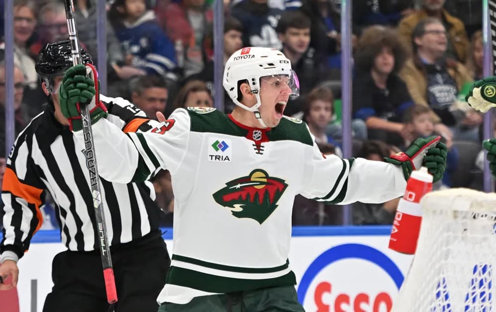 Best NHL Parlay Picks Today, Tuesday 10/17, 3-leg parlay at mega +894 odds: Road teams take over