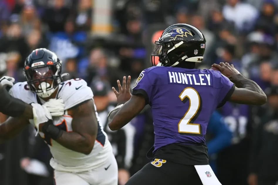 NFL Pittsburgh Steelers vs Baltimore Ravens Same Game Parlay at +2487 odds: Tyler Huntley finds the end zone