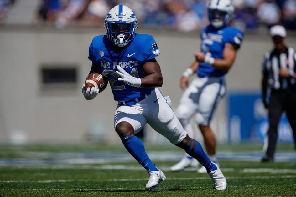 College football Week 4 Friday parlay picks at mega (+618 odds): Air Force gets back on track