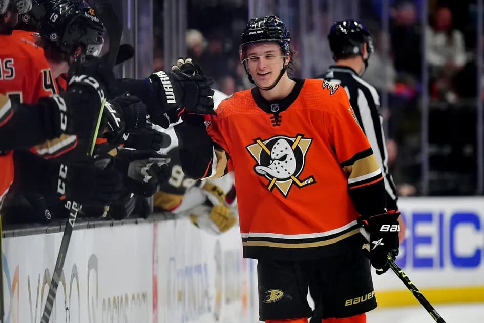NHL Monday parlay at mega (+853) odds, today 1/2: Ducks fly by Philly