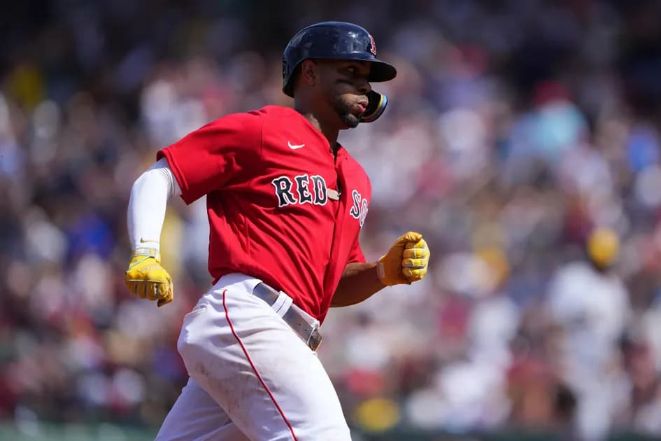 MLB Boston Red Sox vs Kansas City Royals same game parlay at (+450 odds) today 8/5 - Xander Bogaerts feasts on Friday