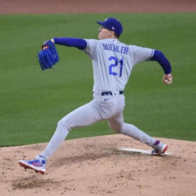 Four-pick cross-sport parlay for Tuesday (+897 odds): MLB and KBO picks