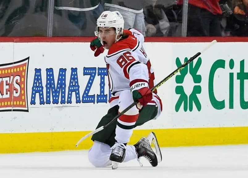 NHL Philadelphia Flyers vs New Jersey Devils Same Game Parlay picks: Jack Hughes flies through Philly at +525 odds