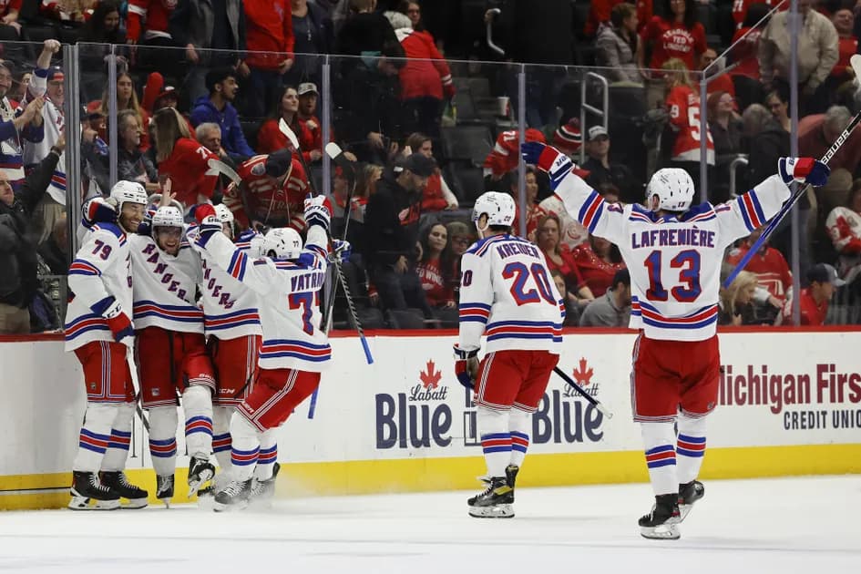 NHL Friday mega parlay (+1150 odds): Dominance in the Battle of New York