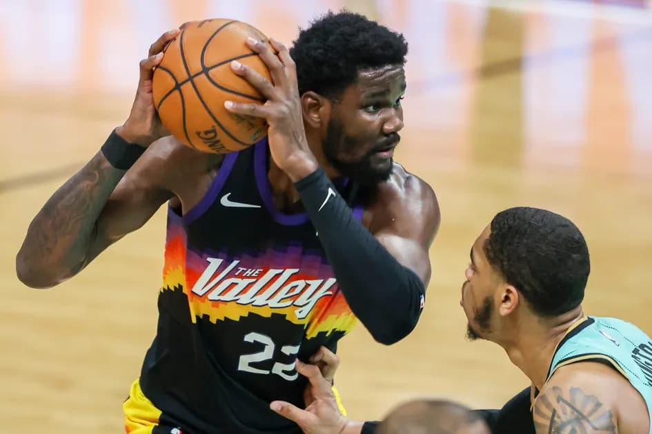 Best player props for Monday’s NBA slate: Ayton to bully the Rockets once more