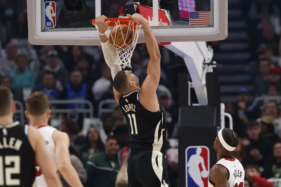 Best NBA First Basket Scorer Prop Bets for Today 4/22: Lopez owns the paint
