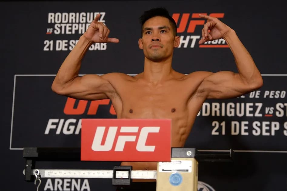 UFC Fight Night 172 predictions: Best three-fight parlay pays +628