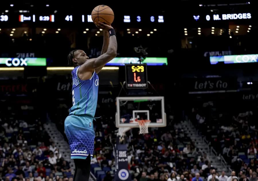 Best NBA player prop bets for Monday, 11/14: Scary Terry Rozier gets hot from downtown