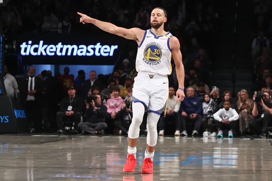 Today's Best NBA Prop Bet Picks & Predictions, Saturday 3/8: Steph leads by example
