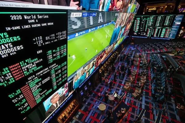 Behind the Counter part 2: Circa oddsmaker talks current state of sports gambling and advice for futures bettors