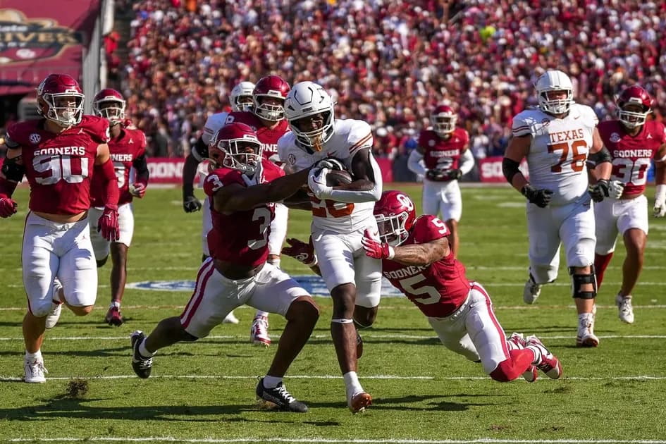 College Football Week 8: Georgia Bulldogs vs Texas Longhorns Same Game Parlay: Longhorns jump out to early lead (+350)