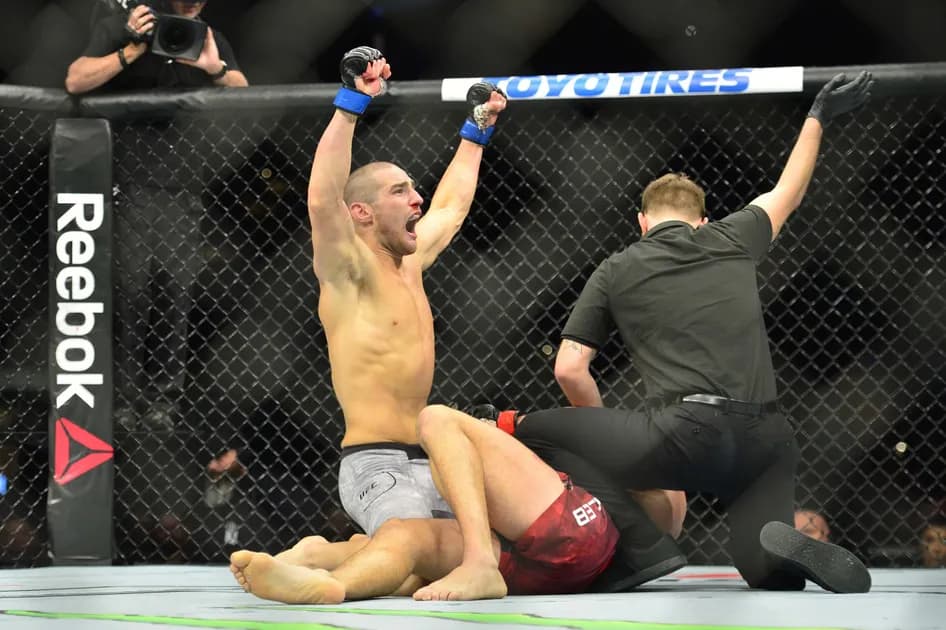 UFC Fight Night 216: Jared Cannonier vs Sean Strickland picks, predictions and best bets: Strickland finishes the year strong