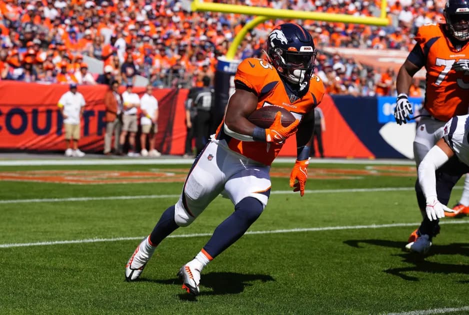 Caesars deposit bonus code PICKSWISE1000: Broncos vs Seahawks today