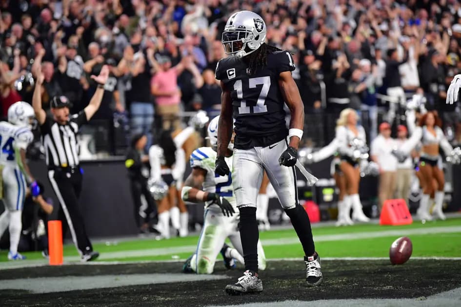 NFL Monday Night Football Las Vegas Raiders vs Detroit Lions Same Game Parlay: Davante Adams finds end zone at +804 odds