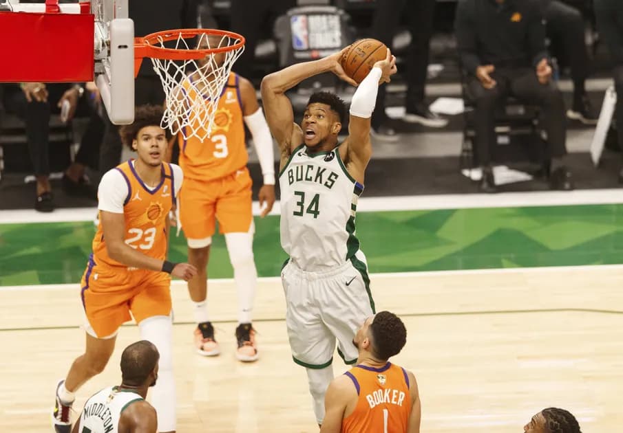 Best NBA player prop bets for today, 1/25: Giannis soars in an MVP Showdown