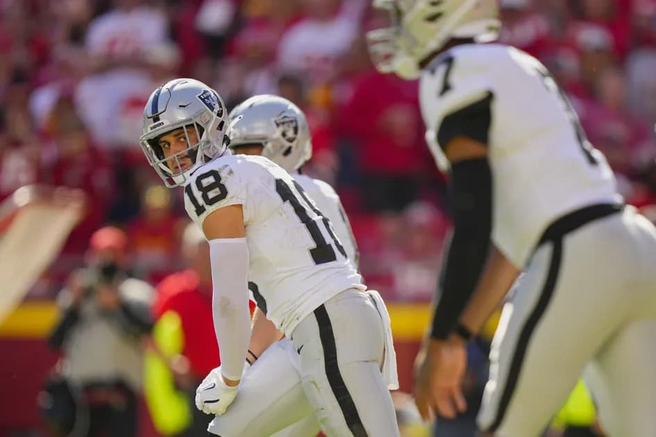 Las Vegas Raiders vs Denver Broncos Player Props: Best NFL Player Props for Thursday Night Football, Week 10