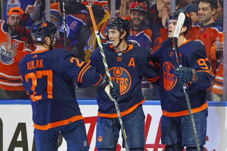 NHL Thursday mega parlay (+1052 odds): Can we make it 2 wins in a row?