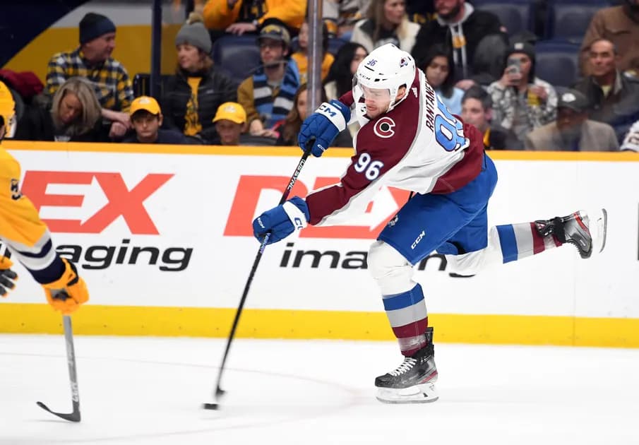 Best NHL player prop bets for today 4/9: Milestones within reach