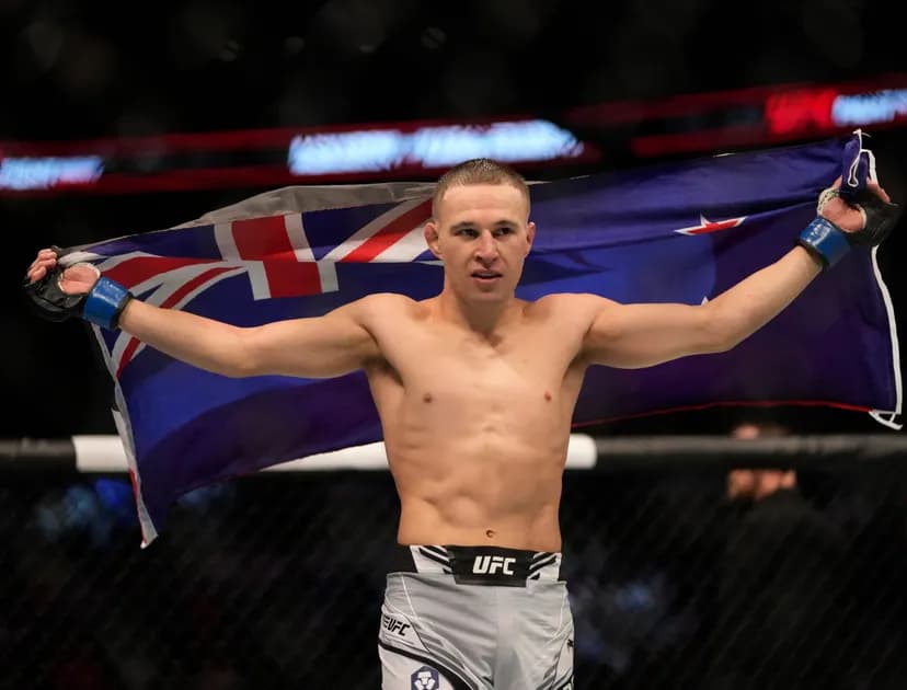 UFC 317 Parlay at +261 odds: Featuring Ilia Topuria vs Charles Oliveira and Alexandre Pantoja vs Kai Kara-France