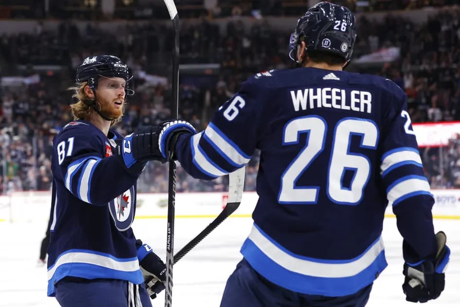 Best NHL prop bets for today, 3/21 - Blake Wheeler whips up an apple