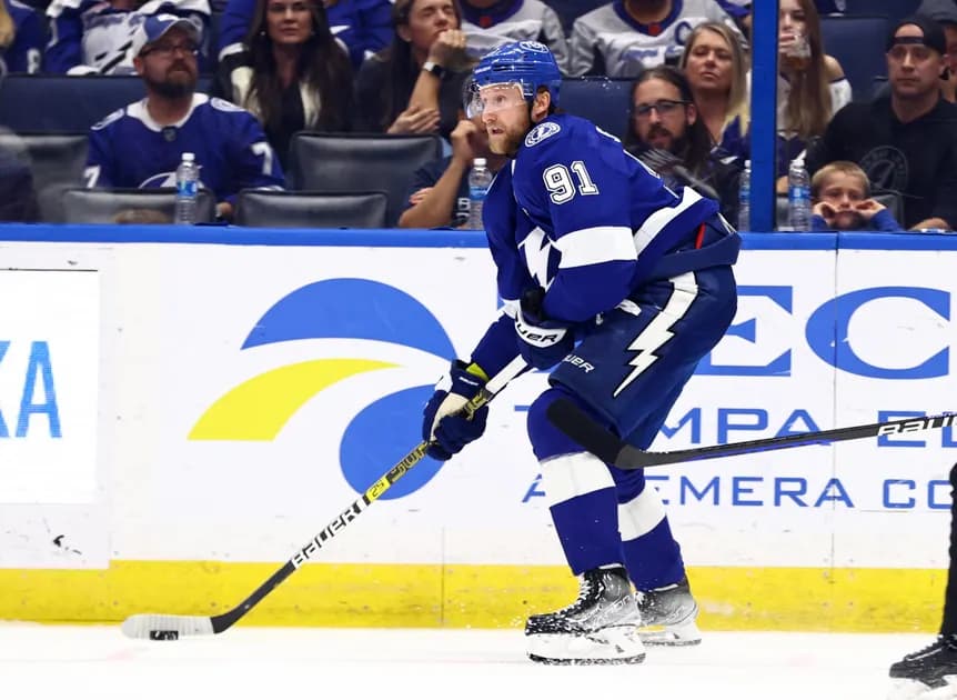 Best NHL prop bets for today, 12/15 - Steven Stamkos slices through the Blue Jackets