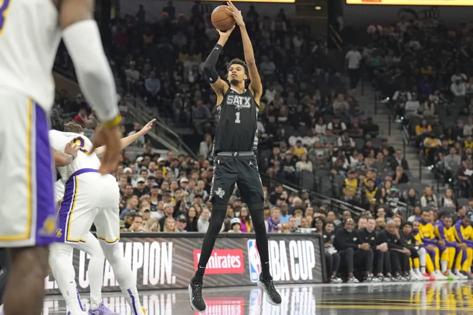 Best NBA Parlay Picks Today, Tuesday 12/3: 3-Leg Parlay at mega +956 odds – Spurs clinch top spot in Group B