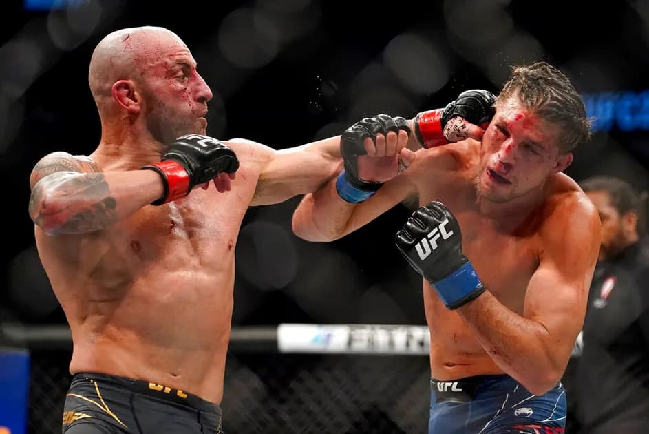 UFC predictions, picks and best bets for UFC 273: Volkanovski retains his title