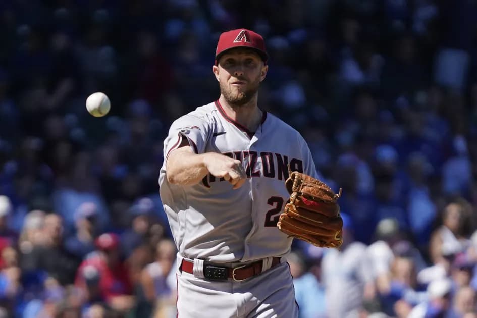 MLB picks Saturday 10/7: YRFI & NRFI best bets today: Expect fireworks in Los Angeles