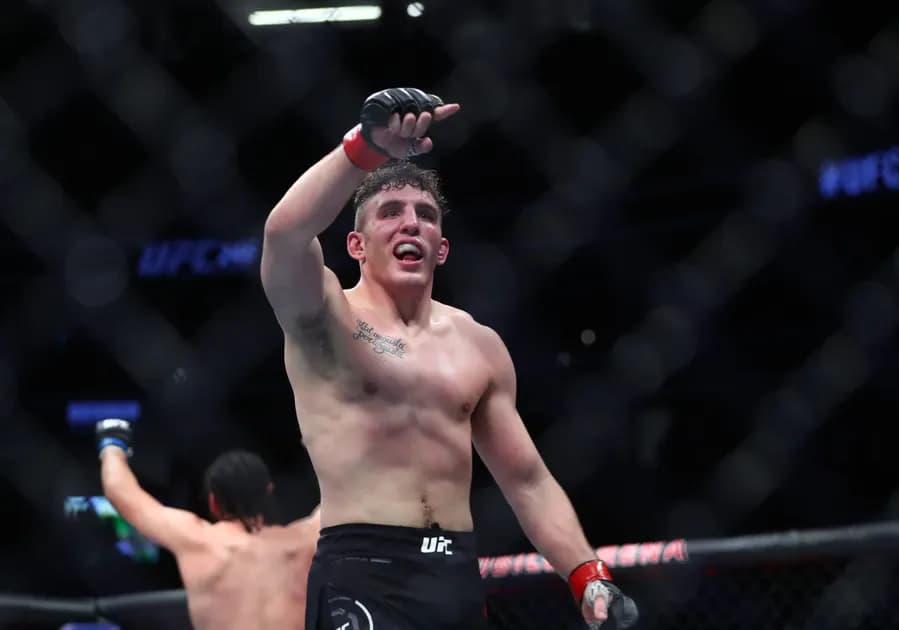 UFC on ESPN 25 predictions, picks, best bets and four-fight parlay