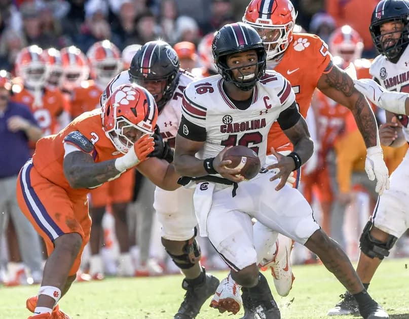 College Football South Carolina Gamecocks vs Illinois Fighting Illini Same Game Parlay picks for Citrus Bowl at +311 odds