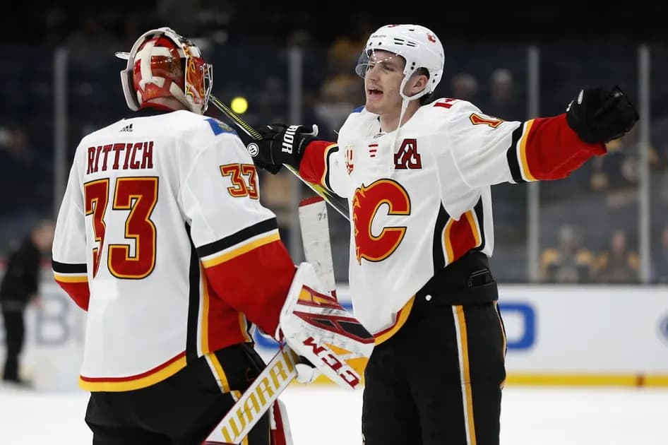 NHL set for Stanley Cup Playoffs in Edmonton and Toronto