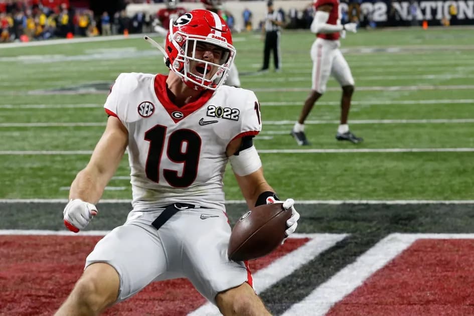 Brock Bowers NFL Draft Predictions, Projections, Betting Odds & Best Bets: Star tight end could be #10