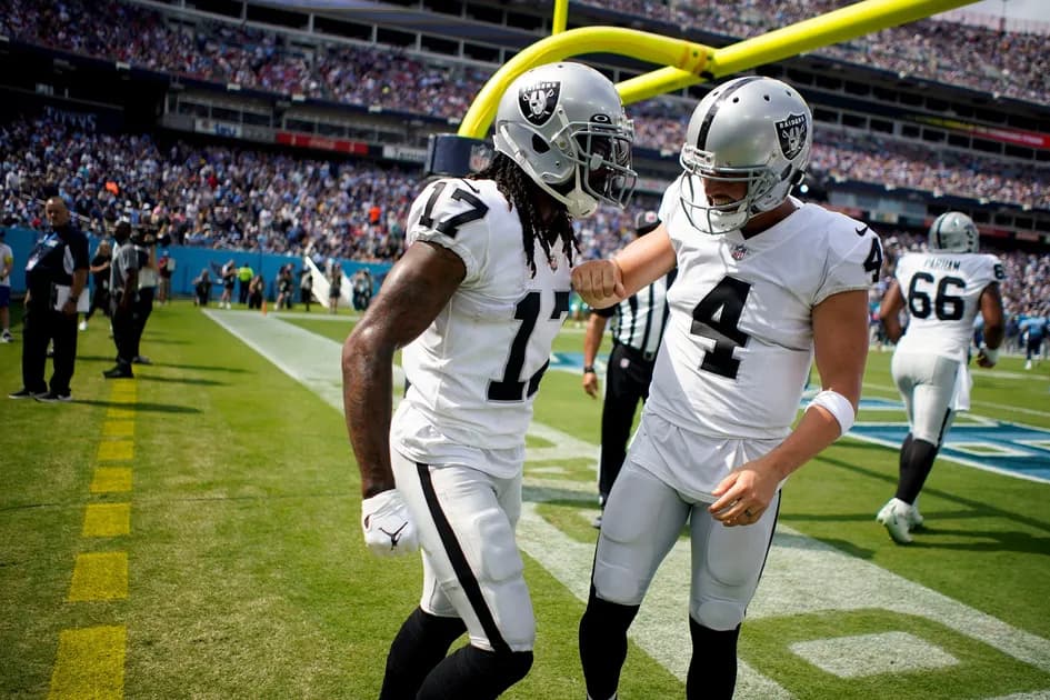Pickswise NFL experts give their Week 4 predictions and best bets: Raiders get off the mark