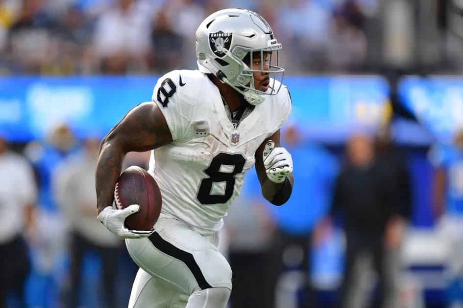 NFL Monday Night Football Green Bay Packers vs Las Vegas Raiders Same Game Parlay: Josh Jacobs the juggernaut at +1774 odds