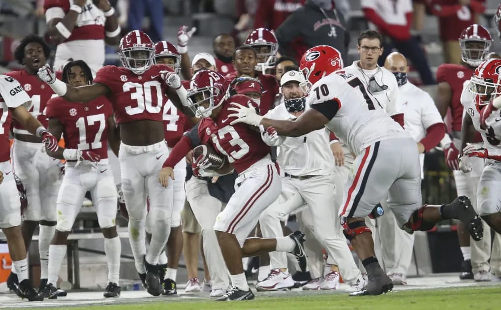 College Football parlay picks: Week 16 three-game parlay (+593)