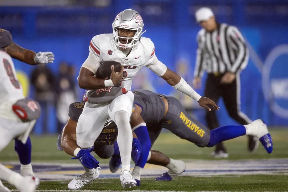 College Football California Bears vs UNLV Rebels Same Game Parlay picks for AOS LA Bowl at +275 odds
