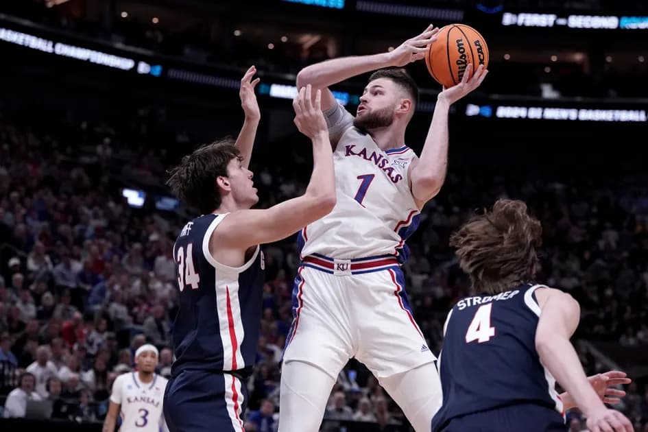 College Basketball Best Bets for Friday, 11/8: High-scoring matchup expected in UNC vs Kansas