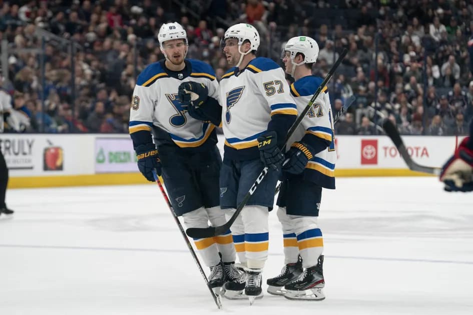 NHL Tuesday mega parlay (+1014 odds): Road underdogs could be barking